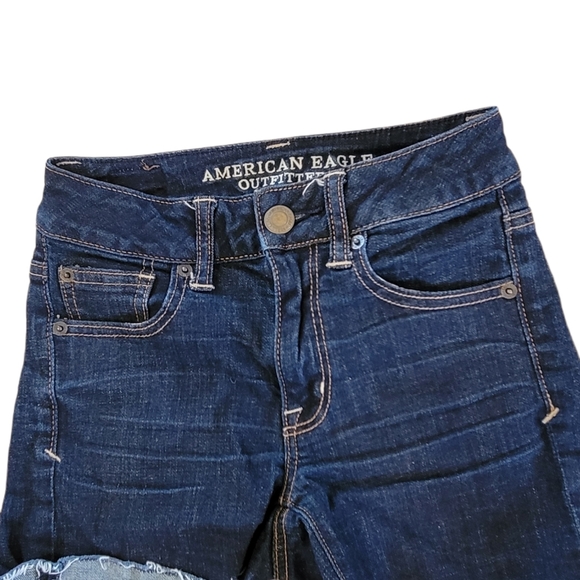 American Eagle Hi-Rise Super Stretch Jeans Shorts - Picture 3 of 3